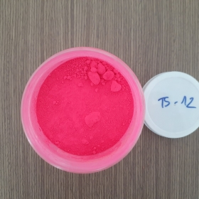 Bột màu hồng - Công Ty TNHH Nhựa Nhuận Hồng